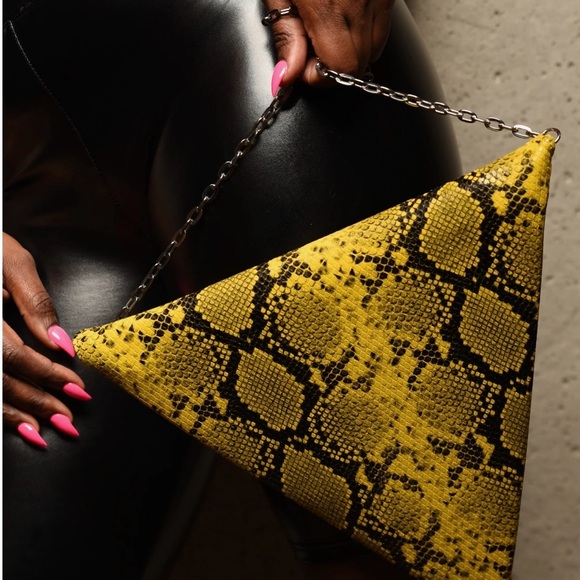 Yellow Python Clutch - Picture 5 of 5